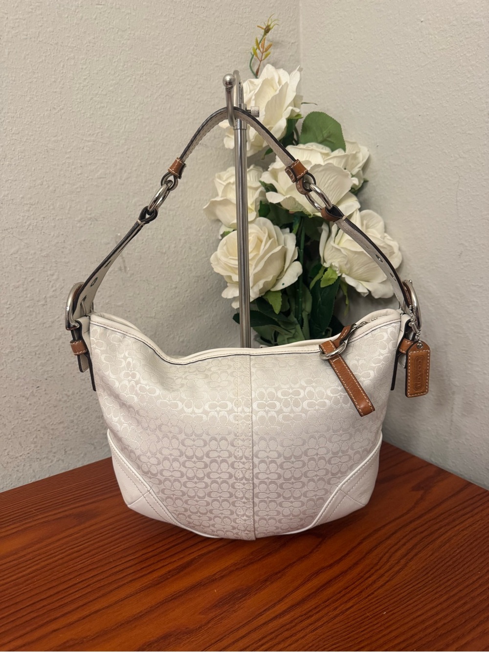 Vintage Y2K Coach White Signature Shoulder Bag with Tan Leather Trim